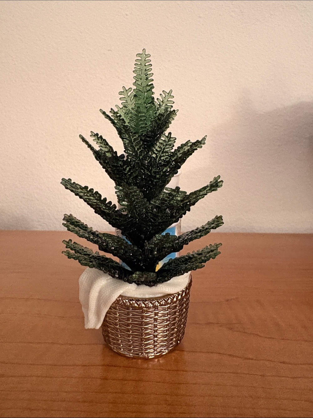 Bath & Body Works Green Mini Holiday Tree Light Up Wallflower Plug